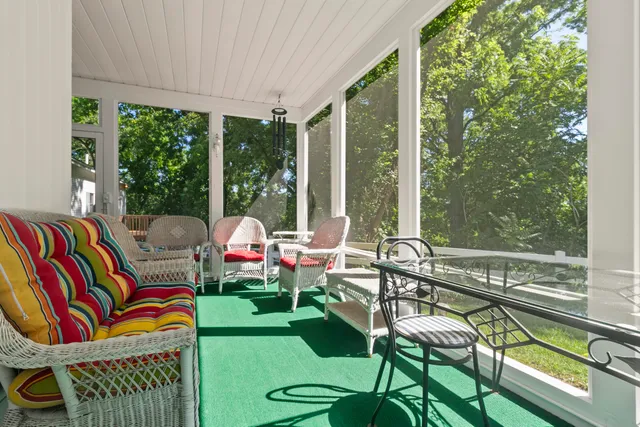 $850,000 | 1532 34th Street, Allegan, MI 49010