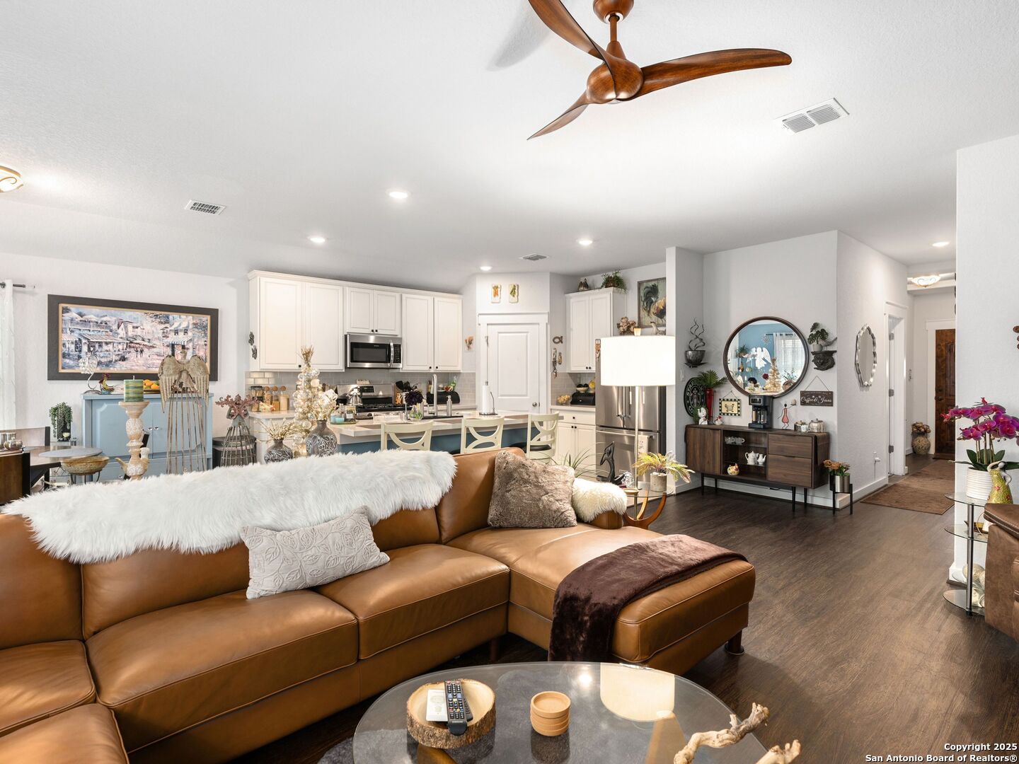 10744 Rosalina Loop Converse, TX 78109 - Photo 6 of 25