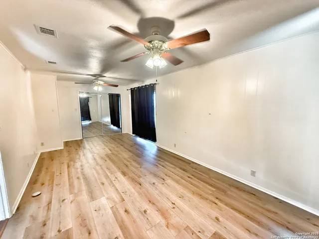 $2,500 | 275 Halm Drive, Canyon Lake, TX 78133