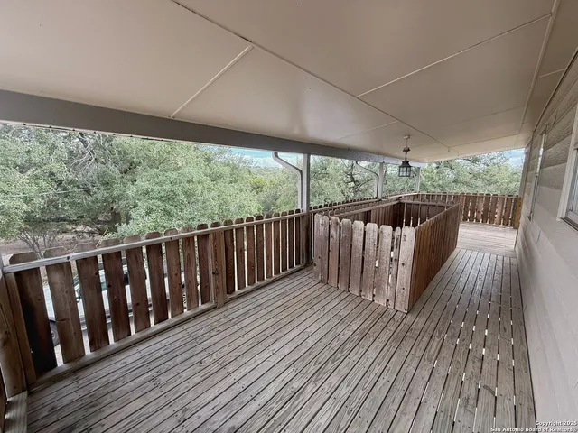 $2,500 | 275 Halm Drive, Canyon Lake, TX 78133