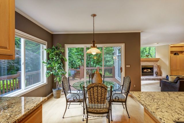 $870,000 | 21209 Northeast 97th Place, Redmond, WA 98053