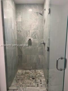 1050 Brickell Avenue, Unit 3122 Miami, FL 33131 - Photo 9 of 31 a bathroom with a shower