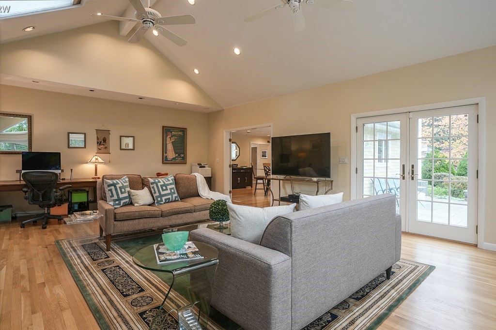 78 Bellevue Road Andover, MA 01810 - Photo 27 of 42