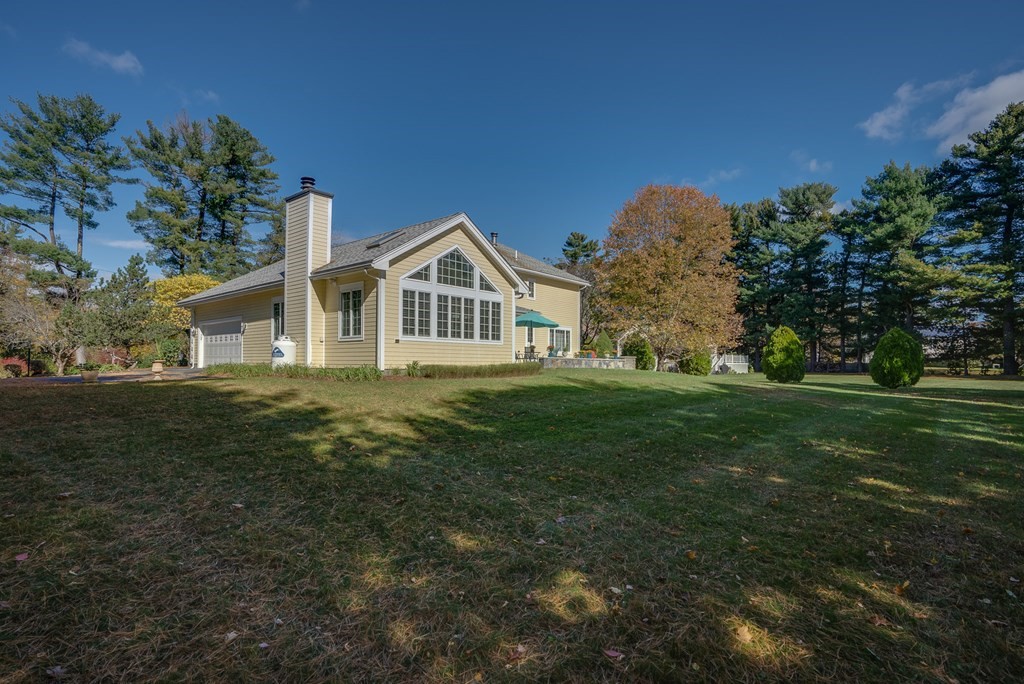 78 Bellevue Road Andover, MA 01810 - Photo 4 of 42