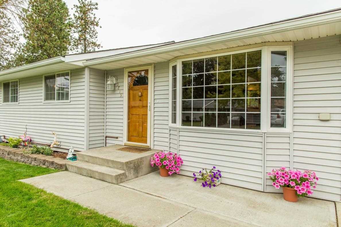 3819 East Pegasus Road Mead, WA 99021 - Photo 2 of 20 Gallery Image 2
