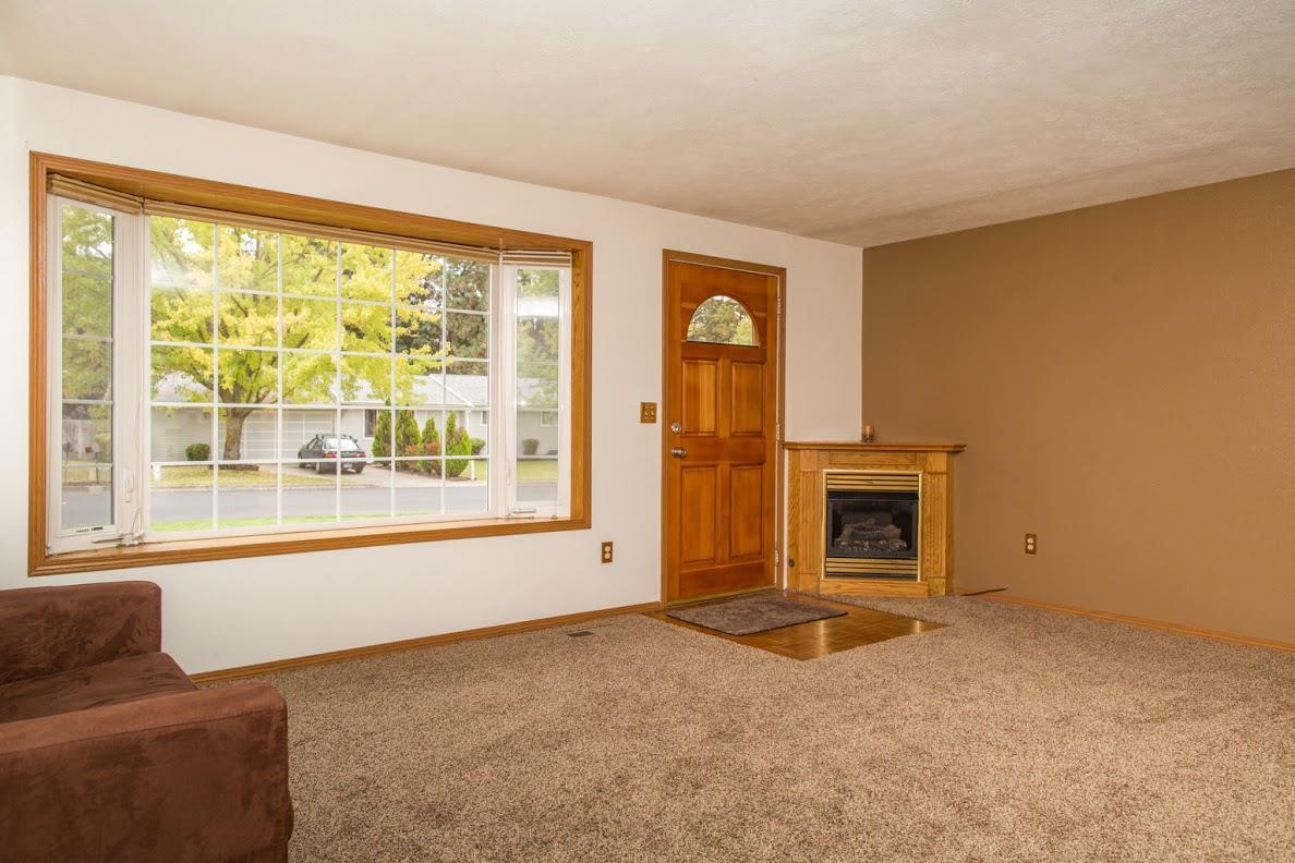 3819 East Pegasus Road Mead, WA 99021 - Photo 6 of 20 Gallery Image 6