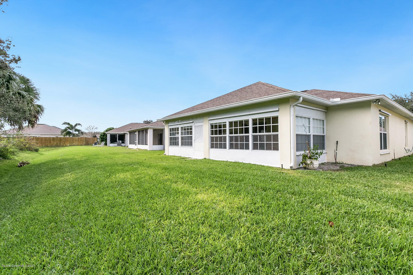 2177 Spring Creek Circle Palm Bay, FL 32905 - Photo 33 of 34 33_2177springcrkext007_mls