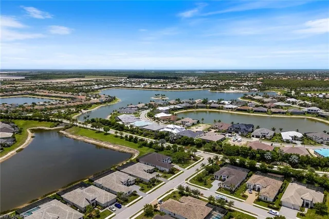 $2,165,000 | 14394 Laguna Springs Lane, Naples, FL 34114