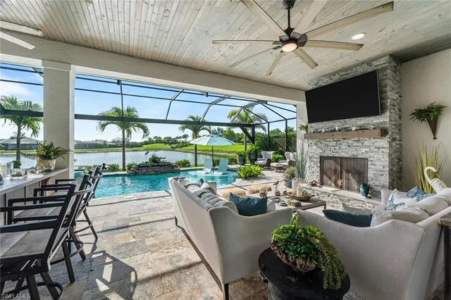 $2,165,000 | 14394 Laguna Springs Lane, Naples, FL 34114