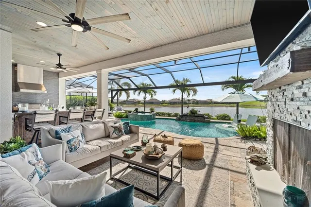 $2,165,000 | 14394 Laguna Springs Lane, Naples, FL 34114