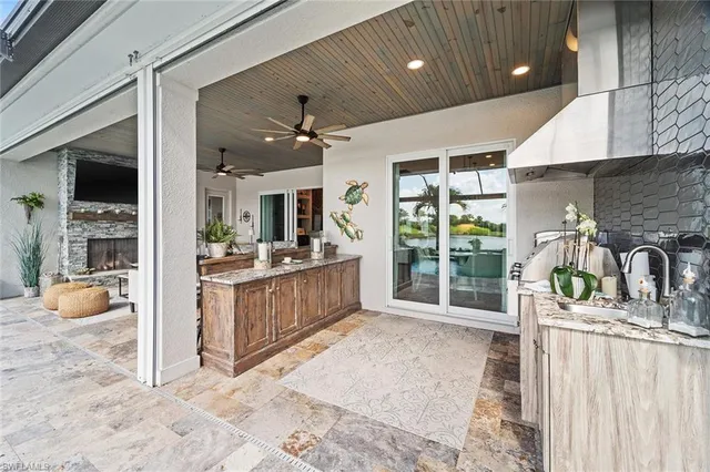 $2,165,000 | 14394 Laguna Springs Lane, Naples, FL 34114