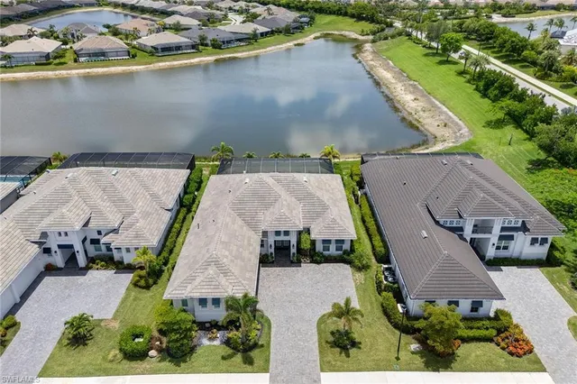 $2,165,000 | 14394 Laguna Springs Lane, Naples, FL 34114