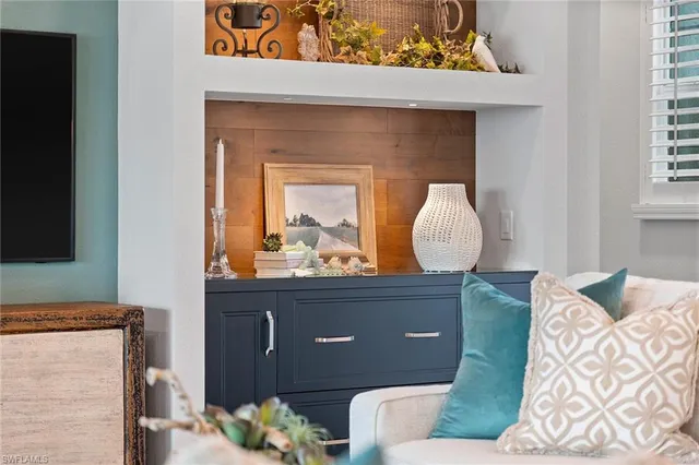 $2,165,000 | 14394 Laguna Springs Lane, Naples, FL 34114