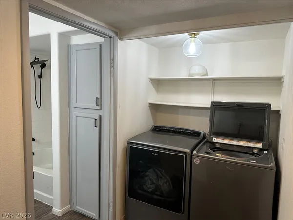 $1,595 | 7950 West Flamingo Road, Unit 1073, Las Vegas, NV 89147