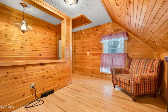 $238,500 | 2121 Shingletown Road, Mountain City, TN 37683