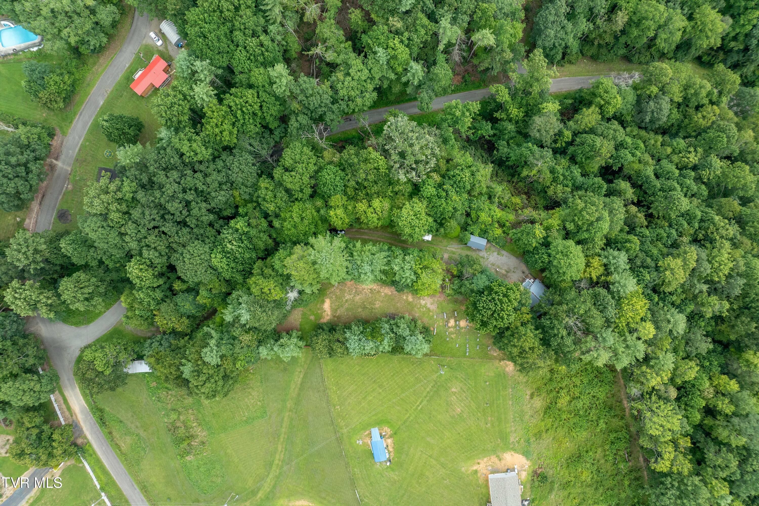 2121 Shingletown Road Mountain City, TN 37683 - Photo 28 of 68 2121 Shingletown Road (2 of 56)