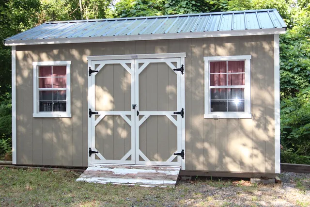 $238,500 | 2121 Shingletown Road, Mountain City, TN 37683