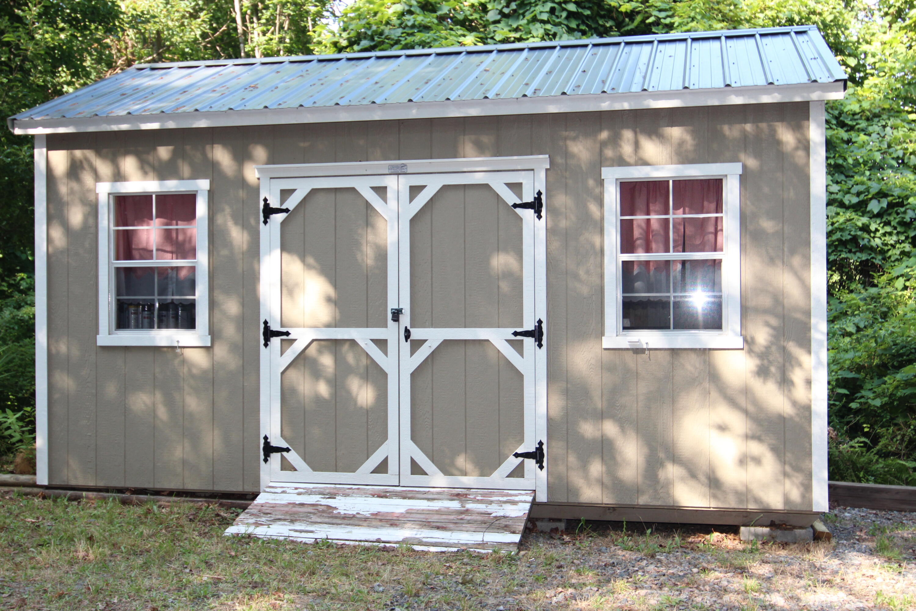 2121 Shingletown Road Mountain City, TN 37683 - Photo 54 of 68 Storage building.