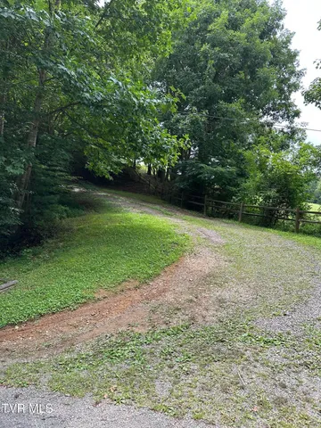 $238,500 | 2121 Shingletown Road, Mountain City, TN 37683