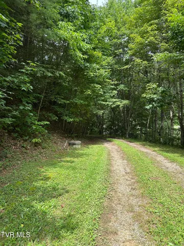 $238,500 | 2121 Shingletown Road, Mountain City, TN 37683