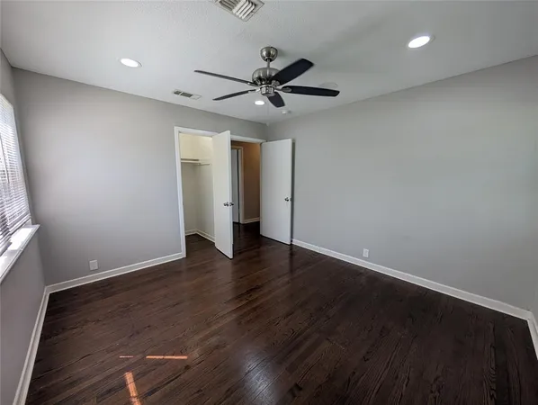 $2,050 | 806 Cedar Street, McKinney, TX 75069