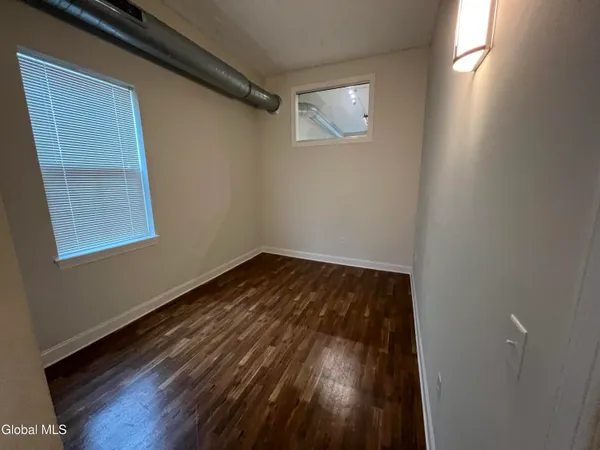 $20,700 | 733 Broadway, Unit 209, Albany, NY 12207