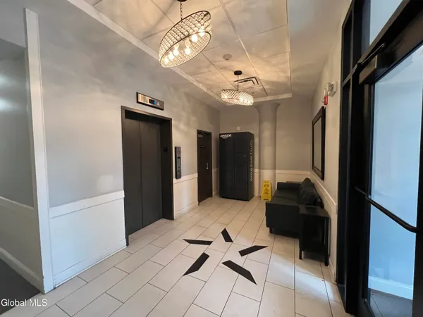 $20,700 | 733 Broadway, Unit 209, Albany, NY 12207