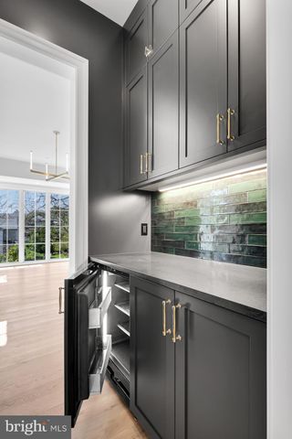 $5,800,000 | 6207 Garnett Drive, Chevy Chase, MD 20815