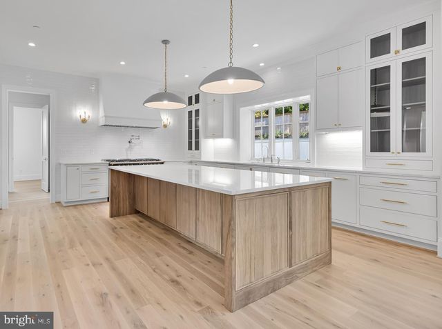 $5,800,000 | 6207 Garnett Drive, Chevy Chase, MD 20815