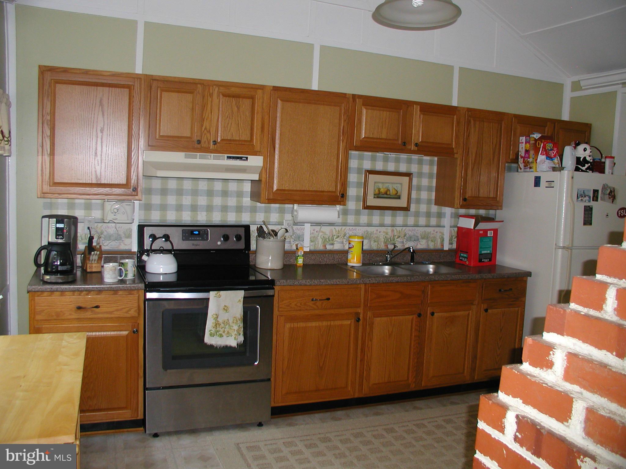 17469 Audrey Road Cobb Island, MD 20625 - Photo 8 of 27 Kitchen