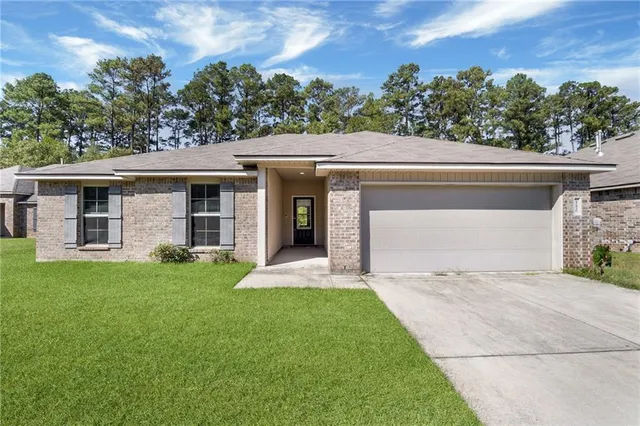 $1,775 | 42439 Evangeline Drive, Hammond, LA 70403