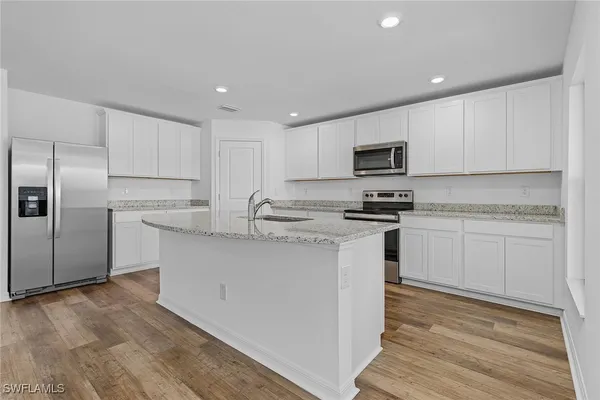 $399,900 | 868 General D MacArthur Avenue, LaBelle, FL 33935