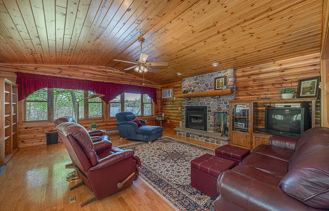 $525,000 | 224 Norman Point Road Northwest, Longville, MN 56655
