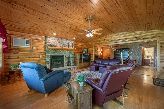 $525,000 | 224 Norman Point Road Northwest, Longville, MN 56655