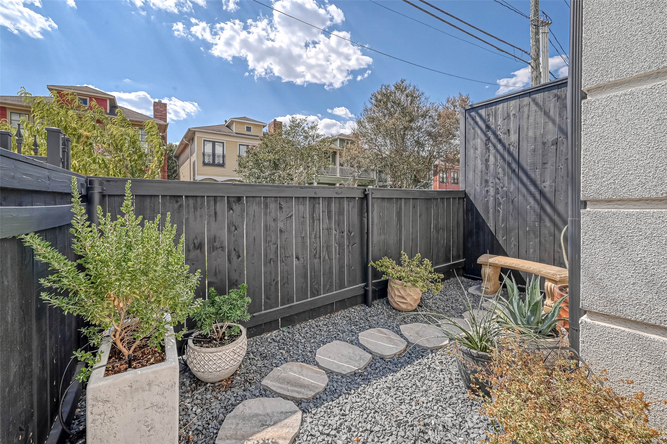 2516 Bevis Street Houston, TX 77008 - Photo 34 of 36 Adorable fenced yard next to the entryway