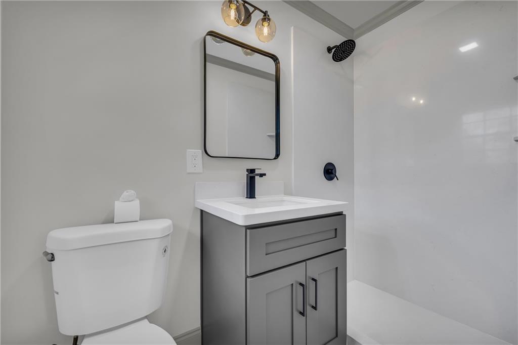 421 North 5th Avenue Winder, GA 30680 - Photo 28 of 49