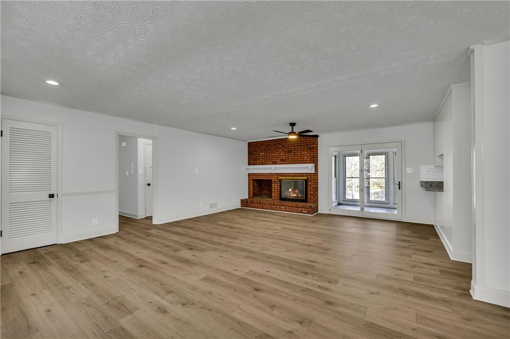 421 North 5th Avenue Winder, GA 30680 - Photo 8 of 49