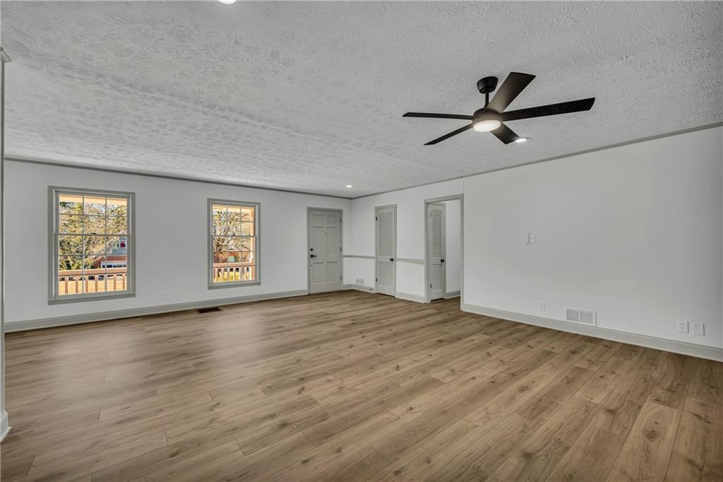 421 North 5th Avenue Winder, GA 30680 - Photo 9 of 49