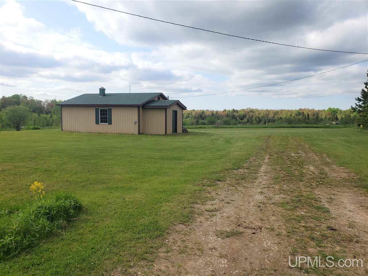1256 River Road Germfask, MI 49836 - Photo 3 of 13