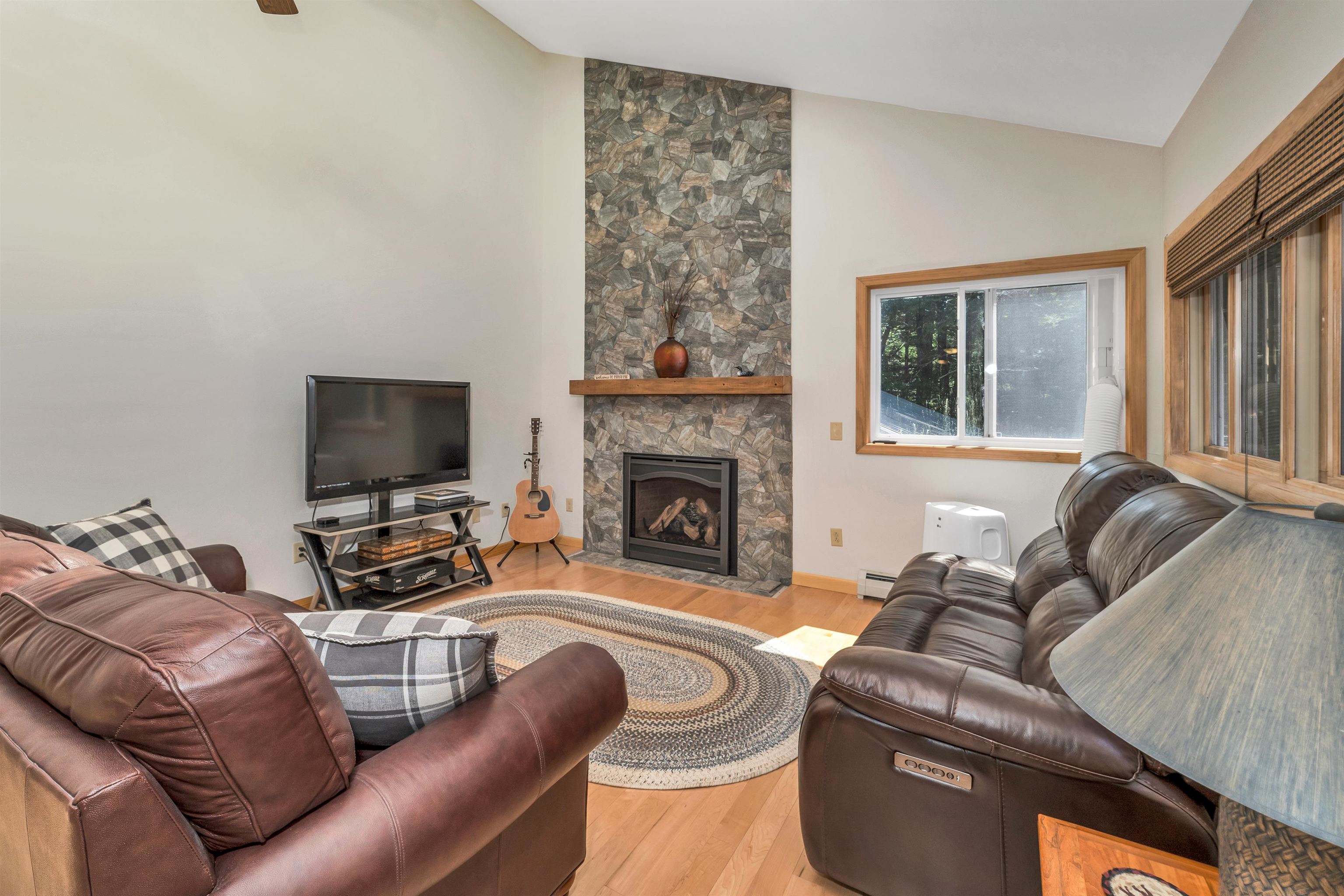 43 Castle Shore Road Moultonborough, NH 03254 - Photo 19 of 58 Gallery Image 19