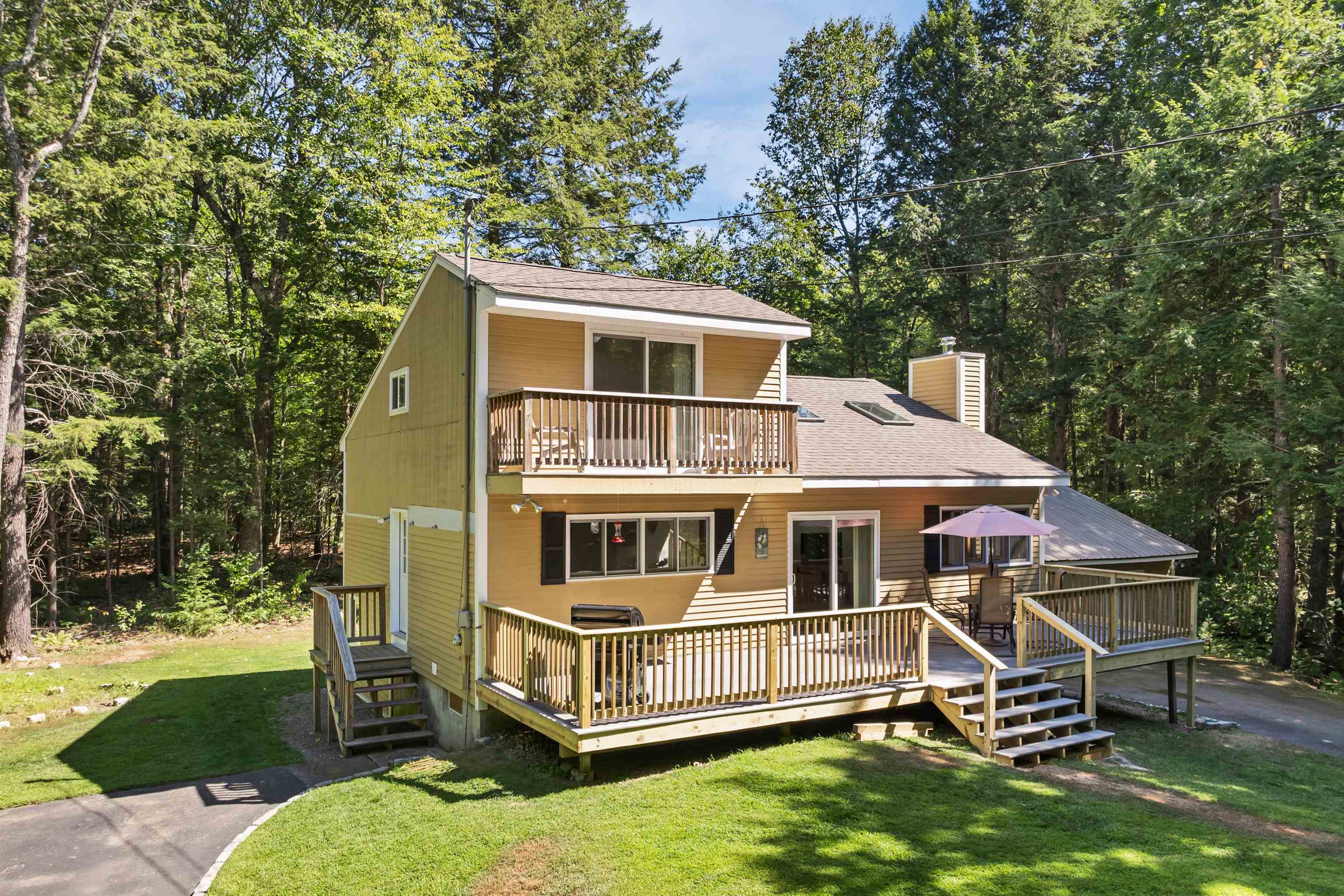 43 Castle Shore Road Moultonborough, NH 03254 - Photo 4 of 58 Gallery Image 4