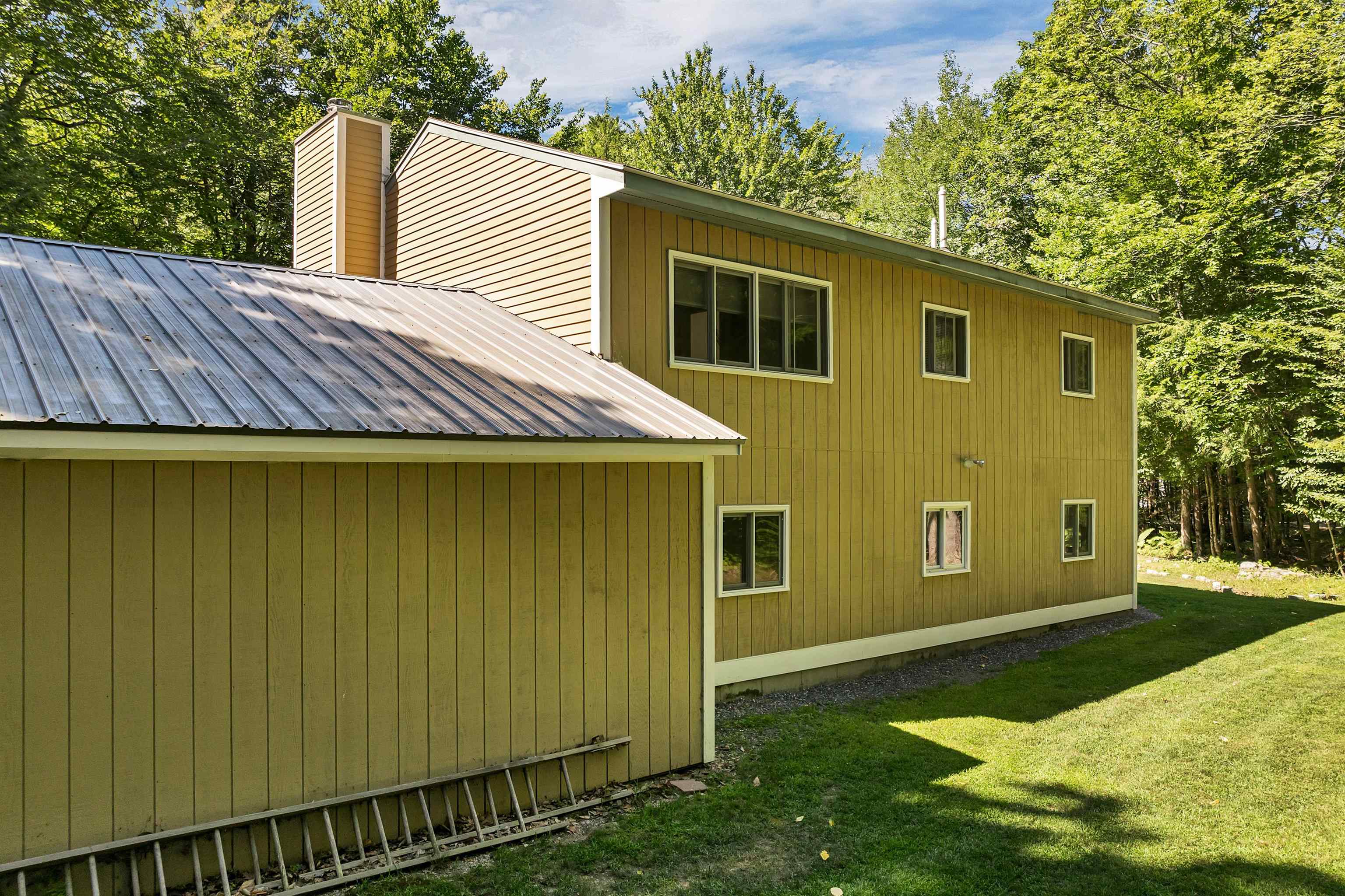 43 Castle Shore Road Moultonborough, NH 03254 - Photo 8 of 58 Gallery Image 8