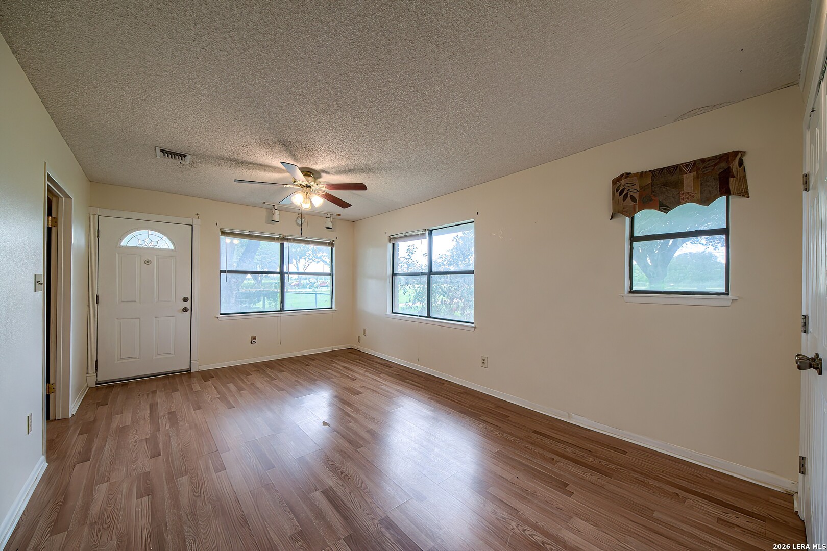 900 North Graytown Road St. Hedwig, TX 78152 - Photo 21 of 47