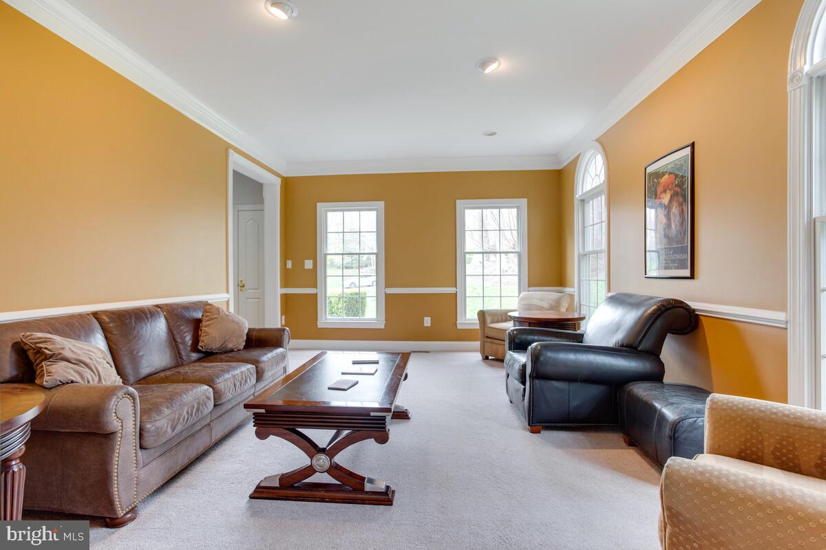 18 Riders Court Edgewater, MD 21037 - Photo 12 of 80 Gallery Image 12