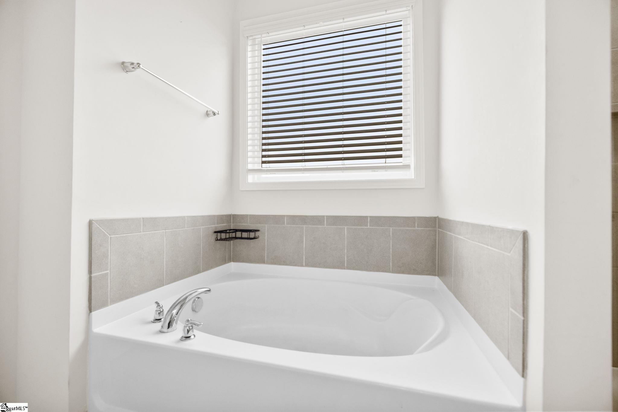 305 Kellen Court Duncan, SC 29334 - Photo 11 of 26