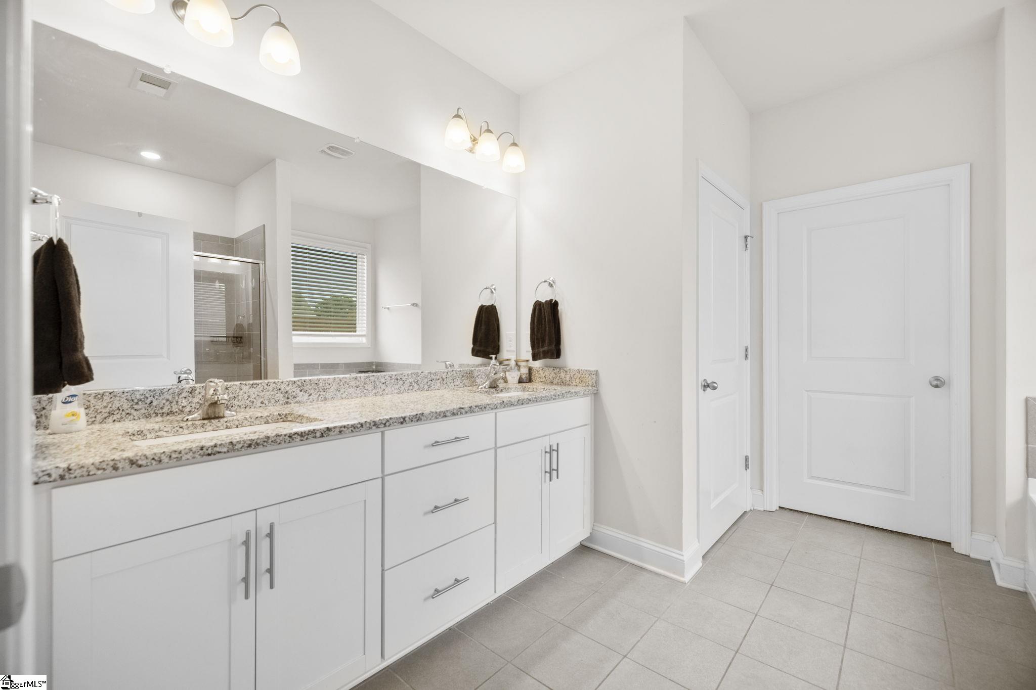 305 Kellen Court Duncan, SC 29334 - Photo 10 of 26