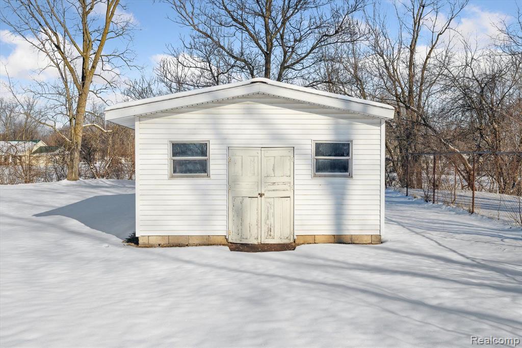 10551 Goodall Road Durand, MI 48429 - Photo 35 of 36