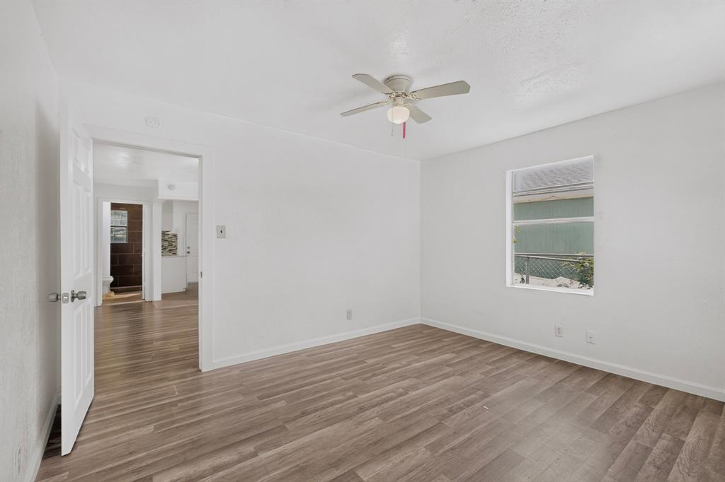 336 Bonnie View Road Dallas, TX 75203 - Photo 17 of 36 Gallery Image 17