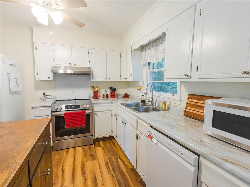 867 Sinyard Road Lithia Springs, GA 30122 - Photo 6 of 23