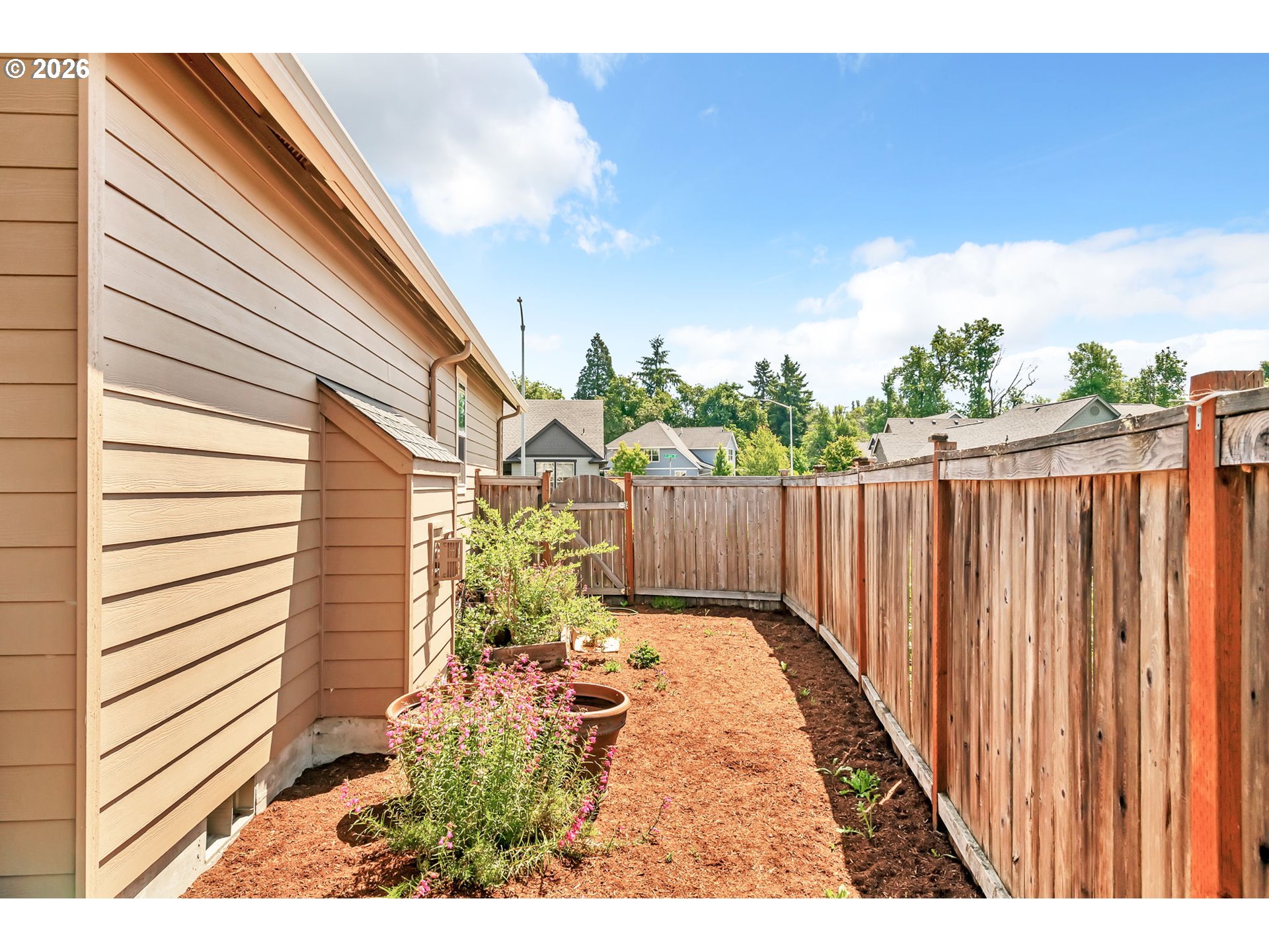 1198 South 41st Place Springfield, OR 97478 - Photo 39 of 47